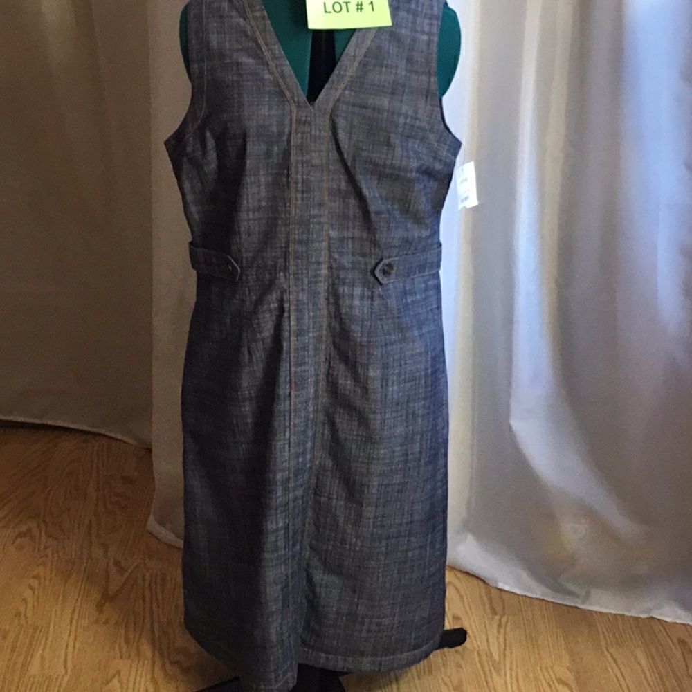 LIZ CLAIBORNE dark chambray dress in size large NWT